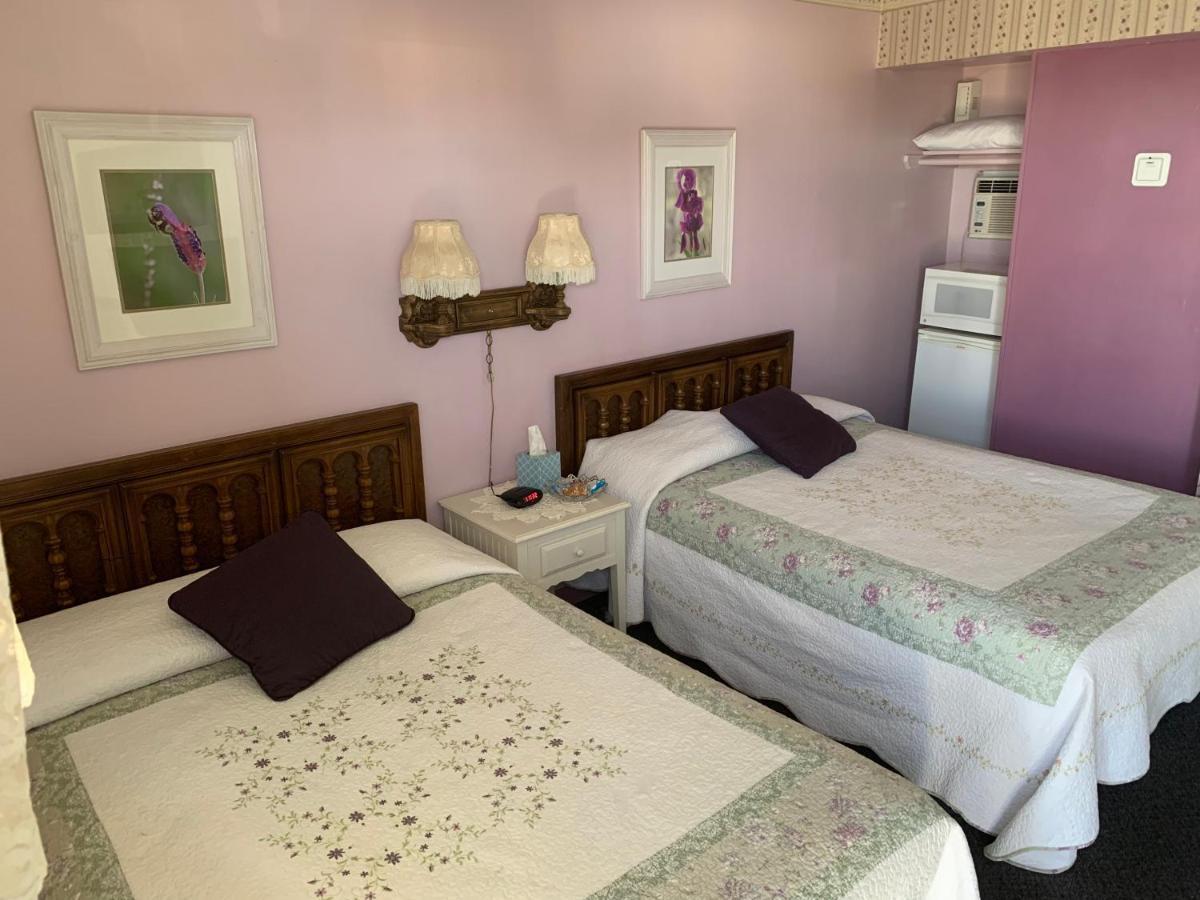 Sugarloaf Mountain Motel เวอร์จิเนียซิตี้ ภายนอก รูปภาพ